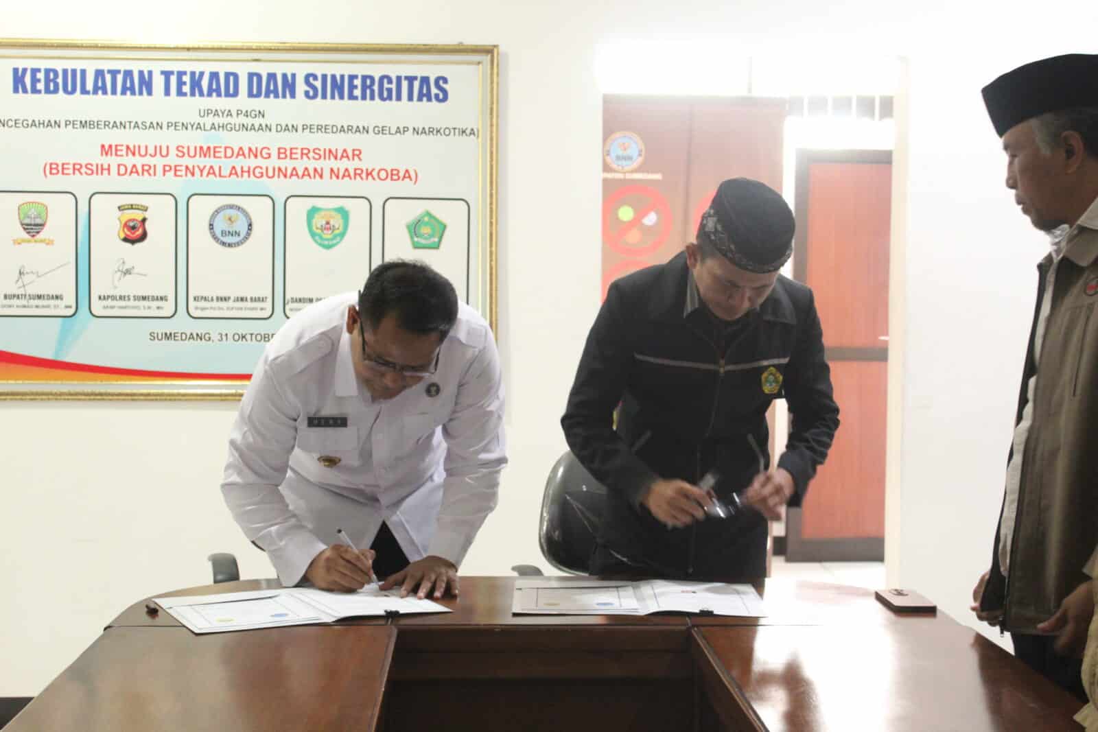 BNN Kabupaten Sumedang dan LDII Kabupaten Sumedang Teken Kerja Sama untuk Perangi Penyalahgunaan Narkoba IMG 1086