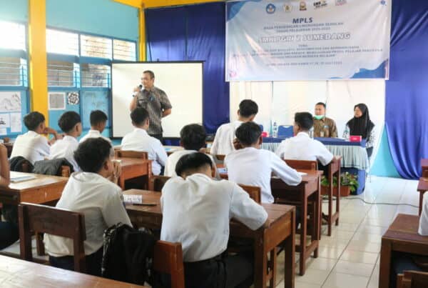 MPLS Berkesan: BNN Kabupaten Sumedang Edukasi Siswa tentang Narkoba di SMK PGRI 2 Sumedang IMG 1891